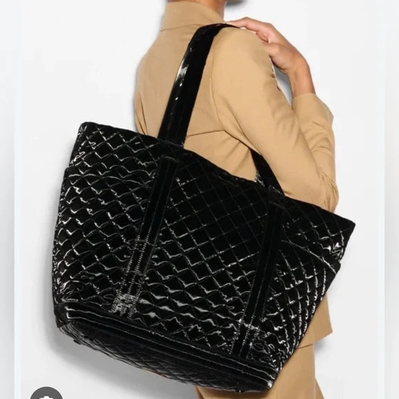 ⭐️ MZ Wallace Medium Empire Tote Bag Quilted In Black Liquor NEW ⭐️RARE - Picture 4 of 16
